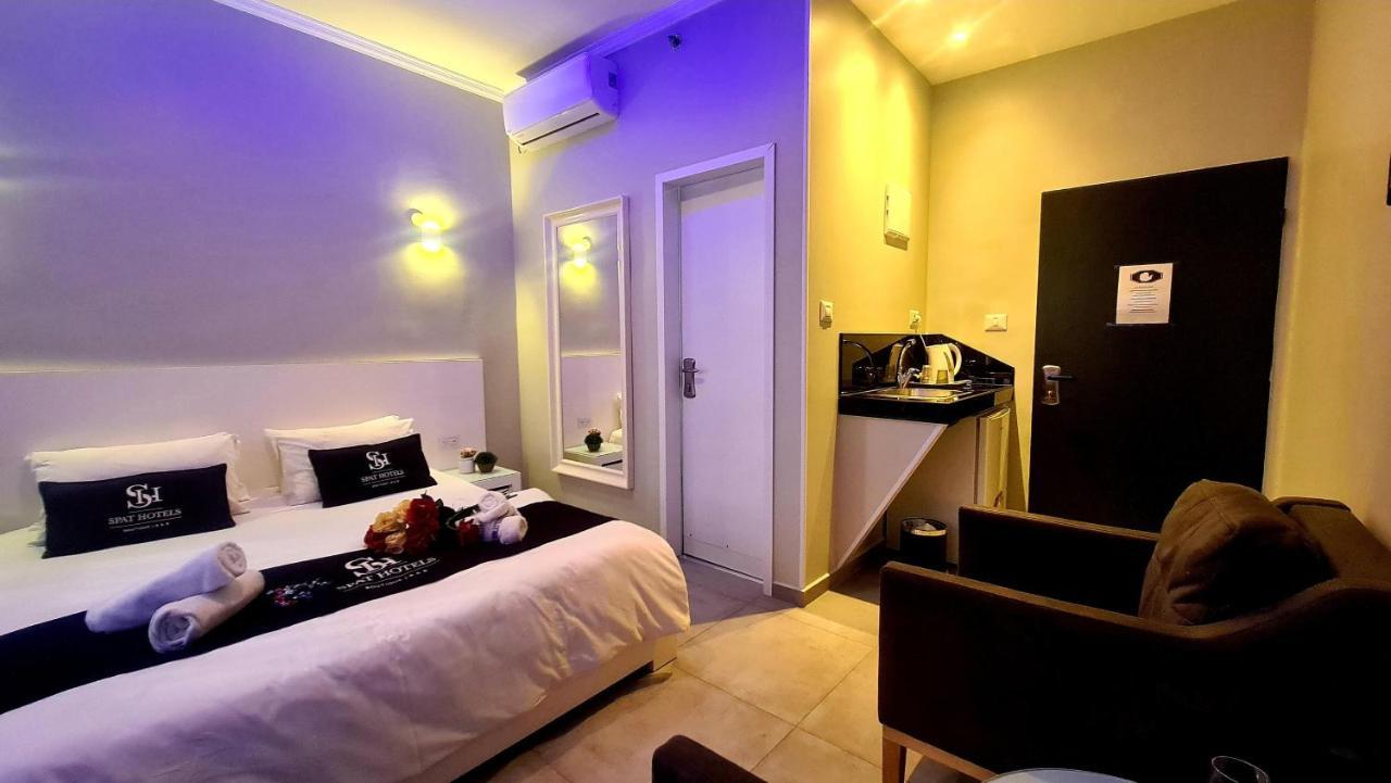 Spat Hotel Ashdod Eksteriør bilde