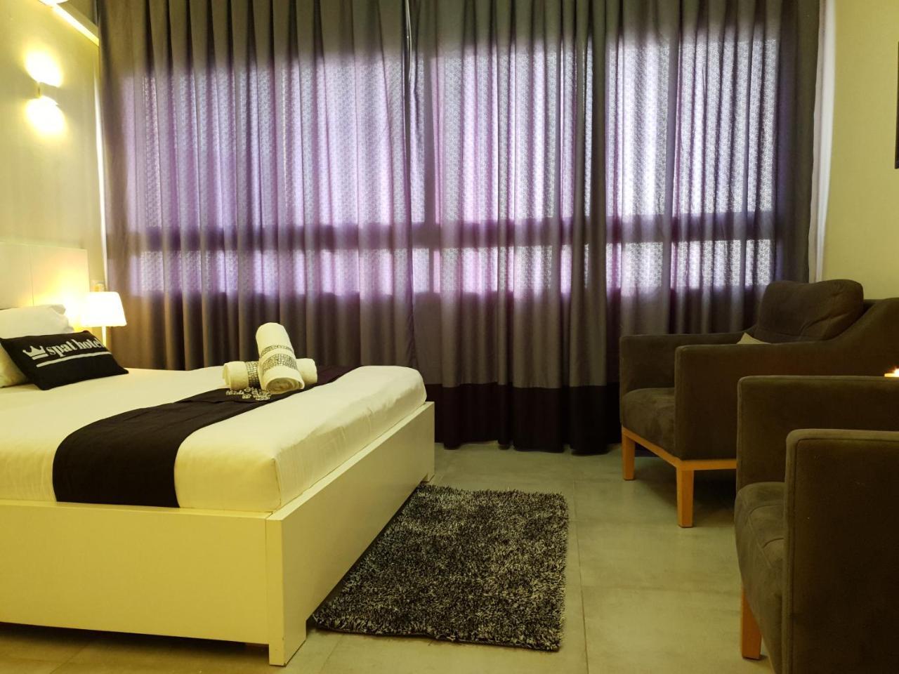 Spat Hotel Ashdod Eksteriør bilde