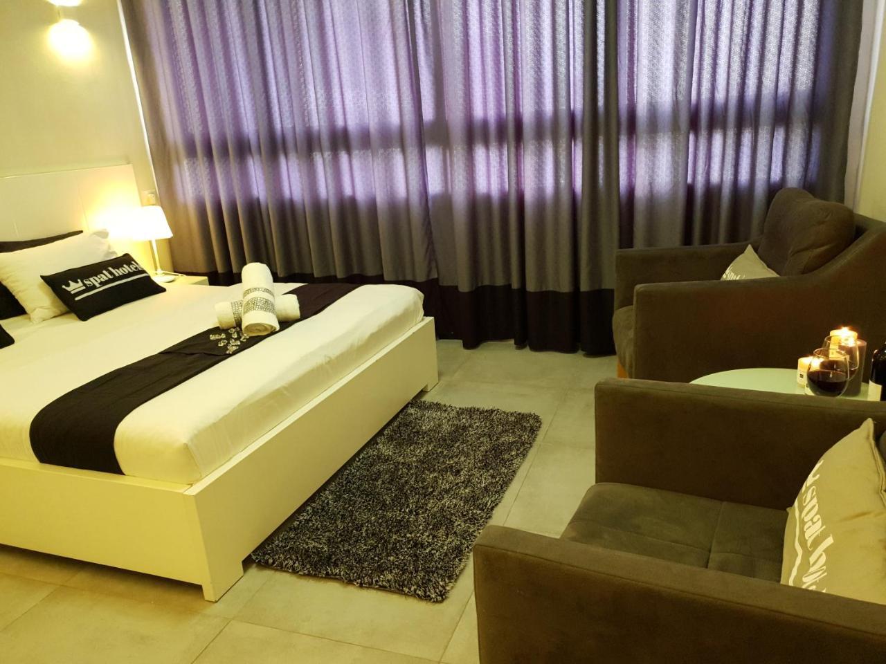 Spat Hotel Ashdod Eksteriør bilde