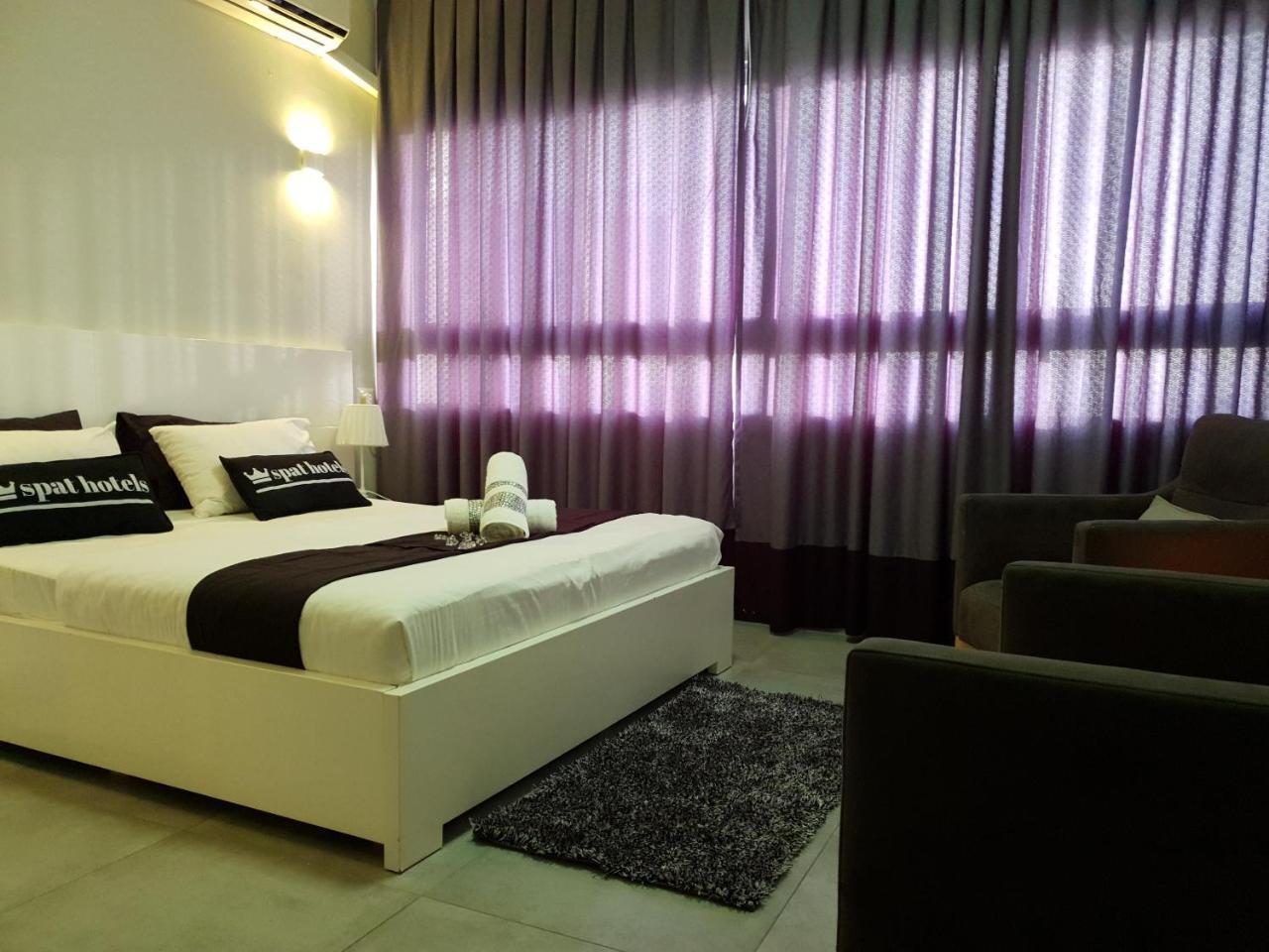 Spat Hotel Ashdod Eksteriør bilde