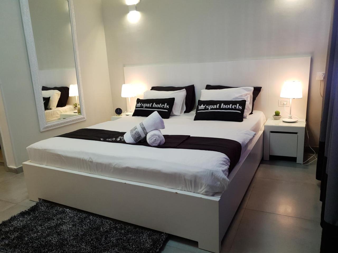 Spat Hotel Ashdod Eksteriør bilde