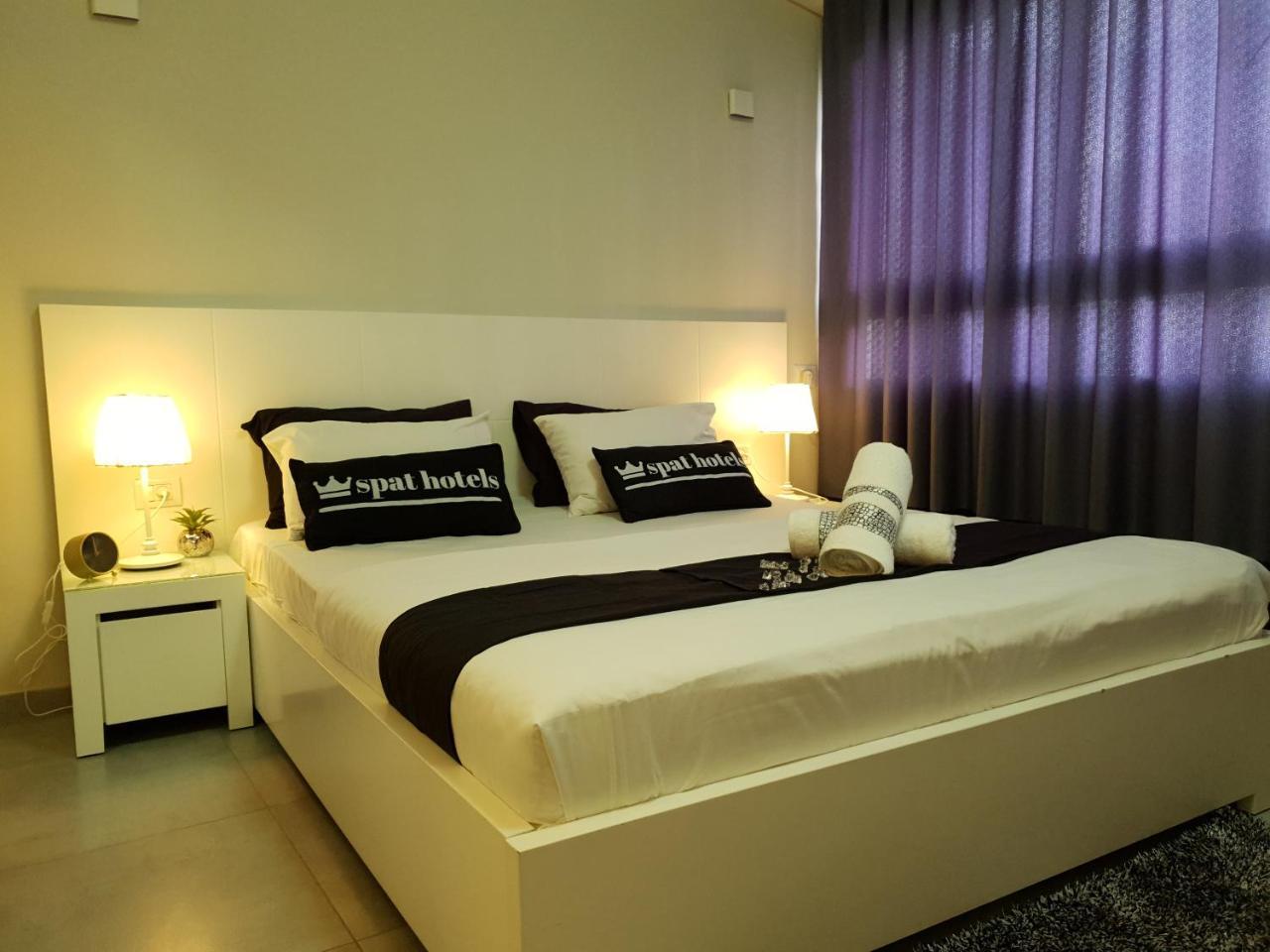 Spat Hotel Ashdod Eksteriør bilde