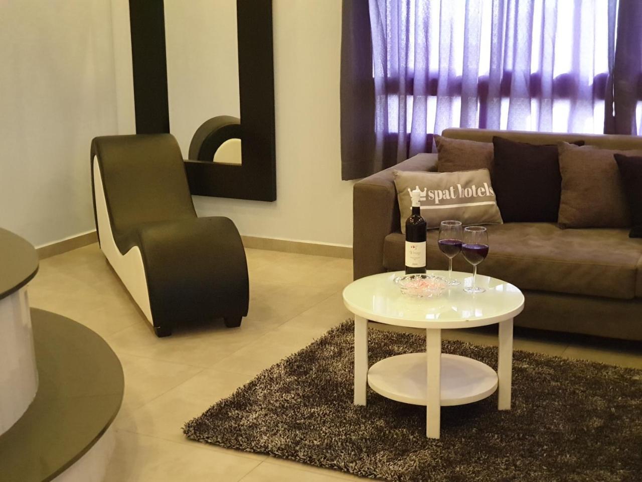 Spat Hotel Ashdod Eksteriør bilde
