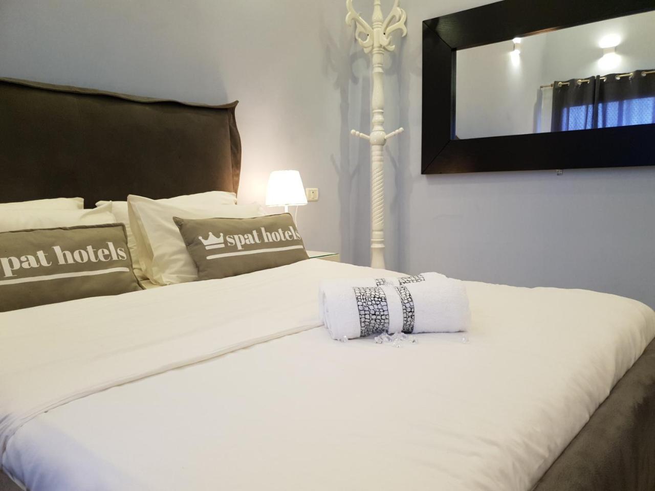 Spat Hotel Ashdod Eksteriør bilde