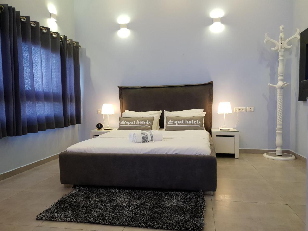 Spat Hotel Ashdod Eksteriør bilde
