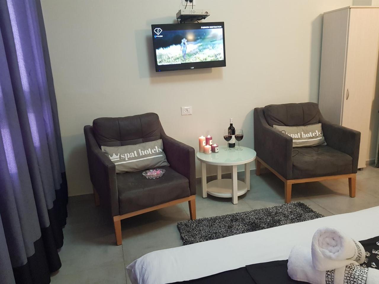 Spat Hotel Ashdod Eksteriør bilde