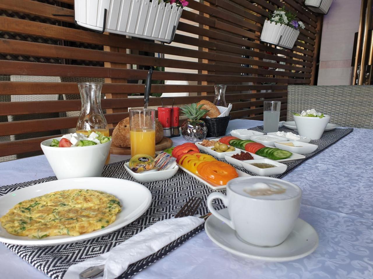 Spat Hotel Ashdod Eksteriør bilde
