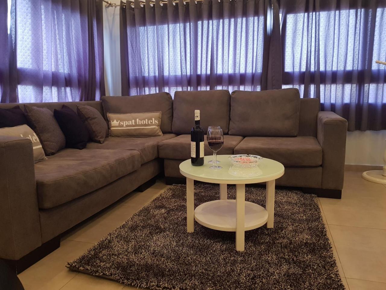 Spat Hotel Ashdod Eksteriør bilde